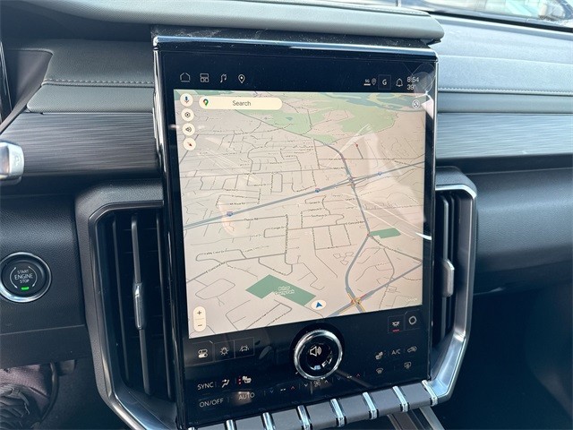 GMC Acadia Vehicle Full-screen Gallery Image 18