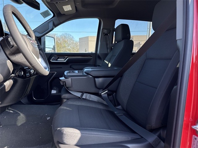 GMC Sierra 2500HD Vehicle Full-screen Gallery Image 11