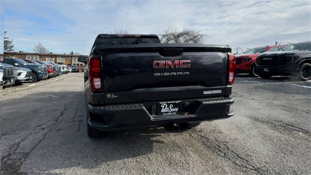 GMC Sierra 1500 Vehicle Full-screen Gallery Image 07