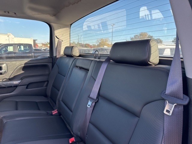 GMC Sierra 1500 Vehicle Full-screen Gallery Image 10