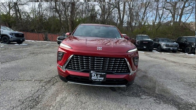 Buick Enclave Vehicle Full-screen Gallery Image 03