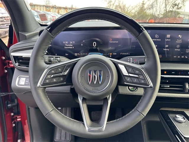 Buick Enclave Vehicle Full-screen Gallery Image 14