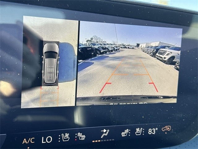 Buick Enclave Vehicle Full-screen Gallery Image 17