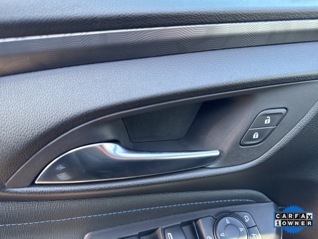 Buick Envista Vehicle Full-screen Gallery Image 13