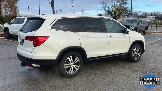 Honda Pilot Vehicle Full-screen Gallery Image 10