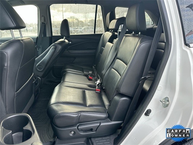 Honda Pilot Vehicle Full-screen Gallery Image 28