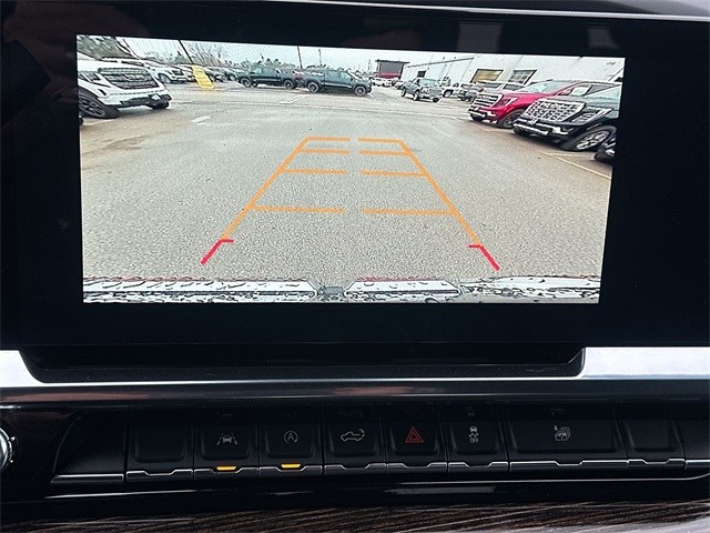 GMC Sierra 1500 Vehicle Full-screen Gallery Image 17