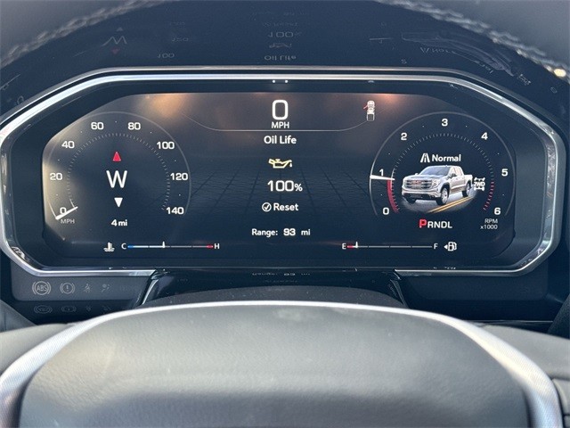 GMC Sierra 1500 Vehicle Full-screen Gallery Image 15