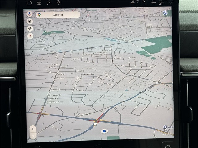 GMC Yukon XL Vehicle Full-screen Gallery Image 18