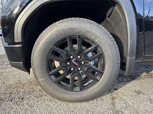 GMC Sierra 1500 Vehicle Full-screen Gallery Image 10