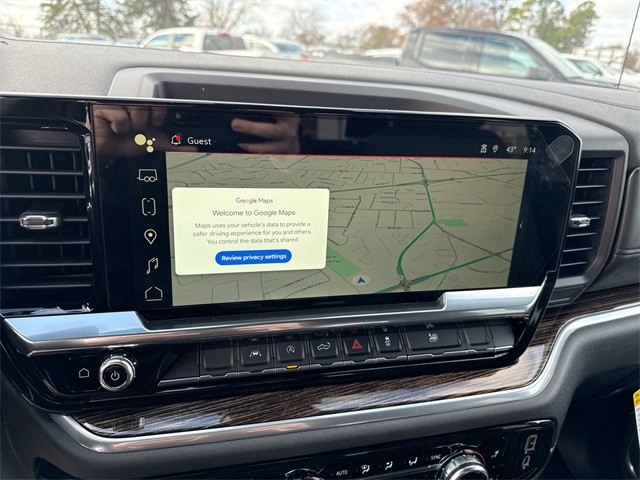 GMC Sierra 1500 Vehicle Full-screen Gallery Image 16