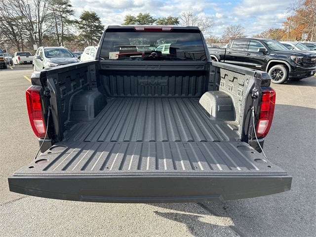 GMC Sierra 1500 Vehicle Full-screen Gallery Image 24