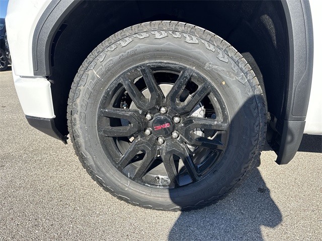 GMC Sierra 1500 Vehicle Full-screen Gallery Image 10