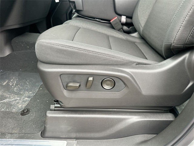 GMC Sierra 1500 Vehicle Full-screen Gallery Image 12