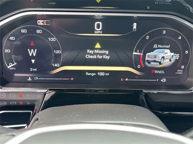 GMC Sierra 1500 Vehicle Full-screen Gallery Image 15