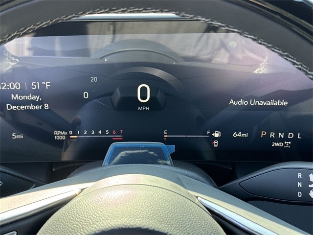 Buick Enclave Vehicle Full-screen Gallery Image 15