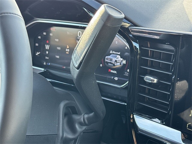 GMC Sierra 1500 Vehicle Full-screen Gallery Image 20