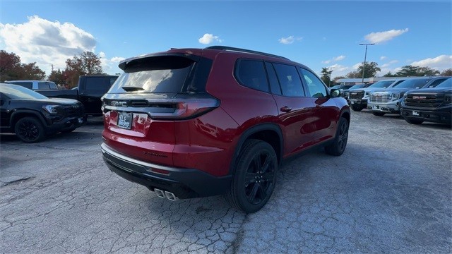 GMC Acadia Vehicle Full-screen Gallery Image 08