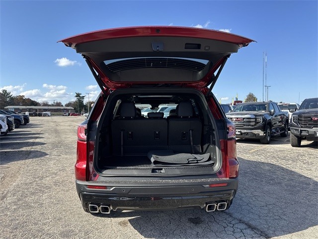 GMC Acadia Vehicle Full-screen Gallery Image 25