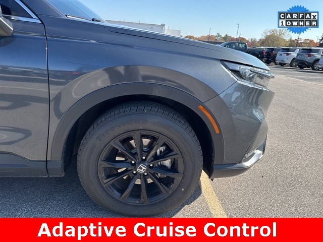 Honda CR-V Hybrid Vehicle Full-screen Gallery Image 03