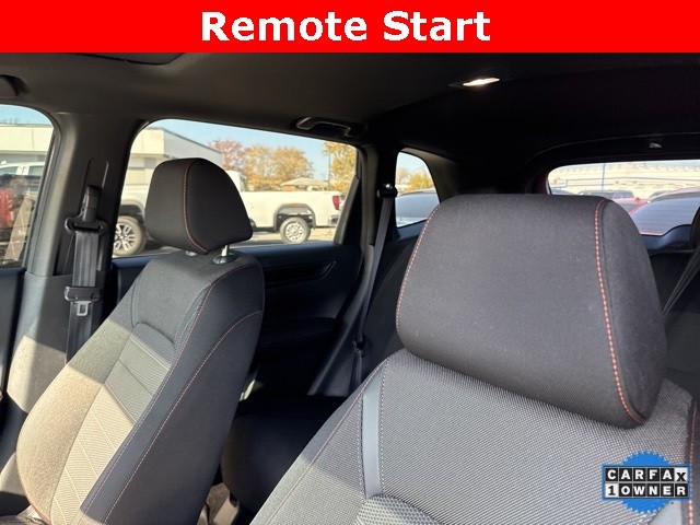 Honda CR-V Hybrid Vehicle Full-screen Gallery Image 13