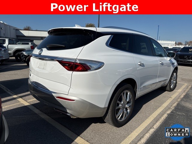 Buick Enclave Vehicle Full-screen Gallery Image 07