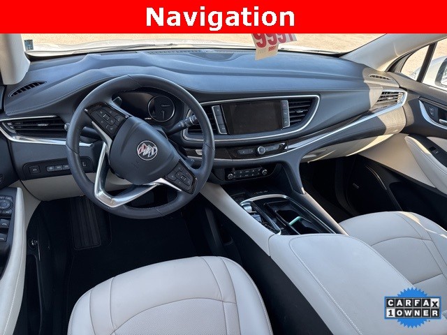 Buick Enclave Vehicle Full-screen Gallery Image 11