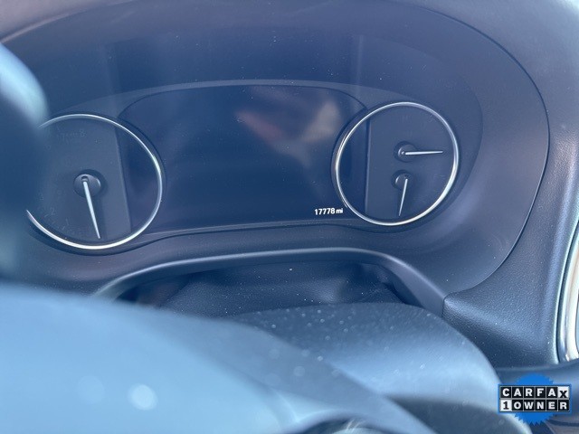 Buick Enclave Vehicle Full-screen Gallery Image 12