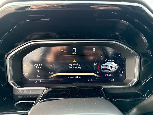 GMC Sierra 1500 Vehicle Full-screen Gallery Image 15