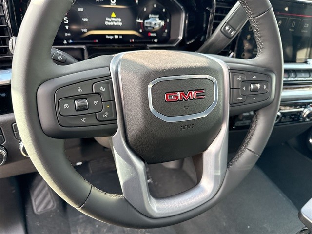 GMC Sierra 1500 Vehicle Full-screen Gallery Image 14