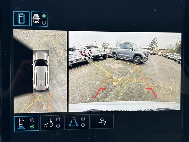 GMC Acadia Vehicle Full-screen Gallery Image 17