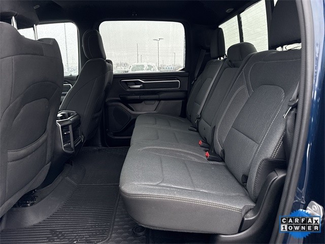 Ram 1500 Vehicle Full-screen Gallery Image 27