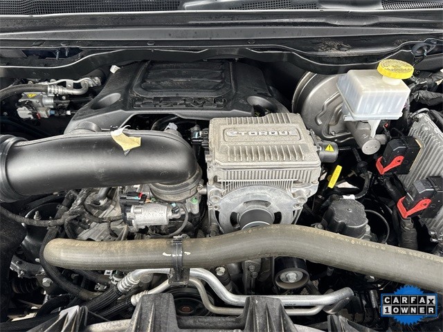 Ram 1500 Vehicle Full-screen Gallery Image 32