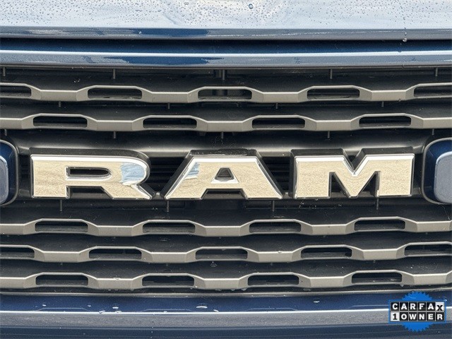 Ram 1500 Vehicle Full-screen Gallery Image 33