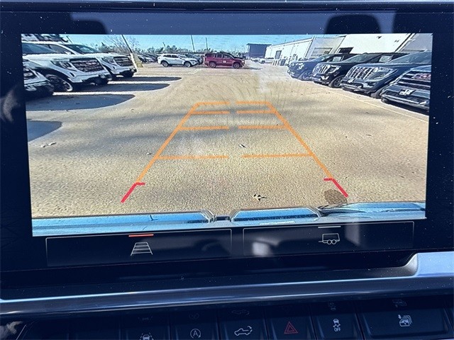 GMC Sierra 1500 Vehicle Full-screen Gallery Image 17