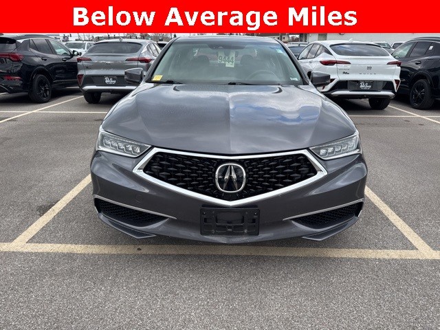 Acura TLX Vehicle Full-screen Gallery Image 02