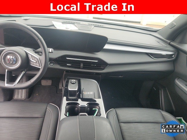 Buick Enclave Vehicle Full-screen Gallery Image 13