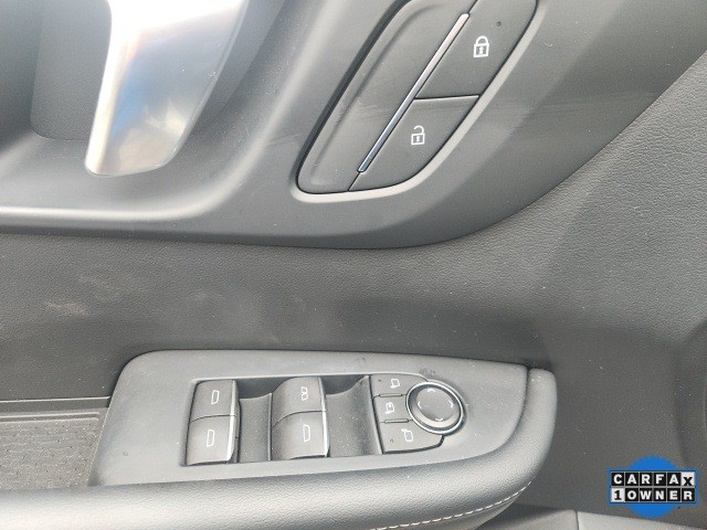 Buick Enclave Vehicle Full-screen Gallery Image 19