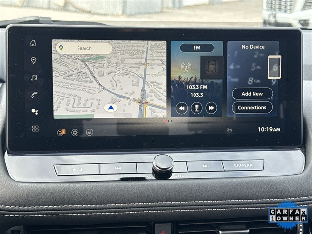 Nissan Rogue Vehicle Full-screen Gallery Image 17