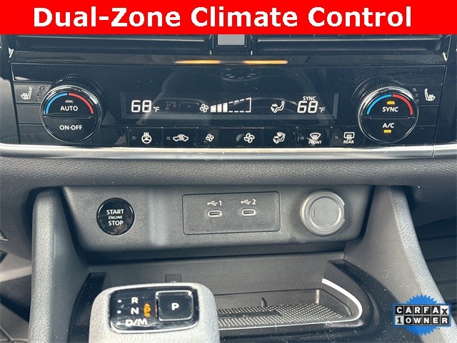 Nissan Rogue Vehicle Full-screen Gallery Image 22