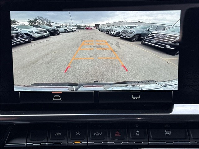 GMC Sierra 1500 Vehicle Full-screen Gallery Image 17