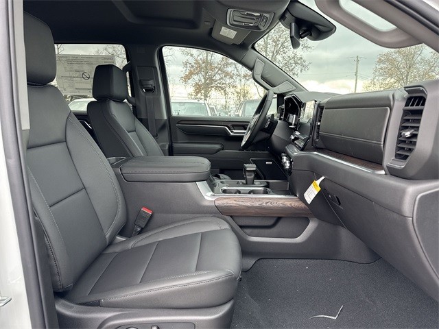 GMC Sierra 1500 Vehicle Full-screen Gallery Image 24