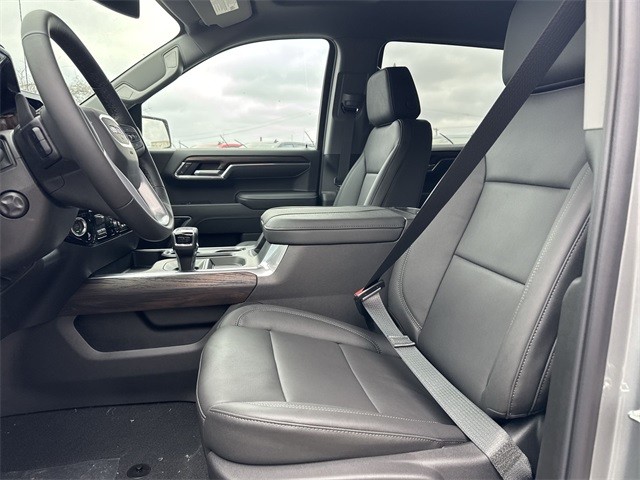 GMC Sierra 1500 Vehicle Full-screen Gallery Image 11