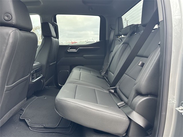 GMC Sierra 1500 Vehicle Full-screen Gallery Image 22