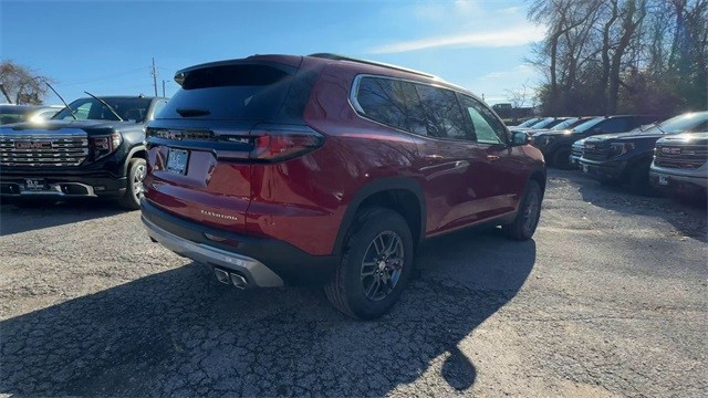 GMC Acadia Vehicle Full-screen Gallery Image 08