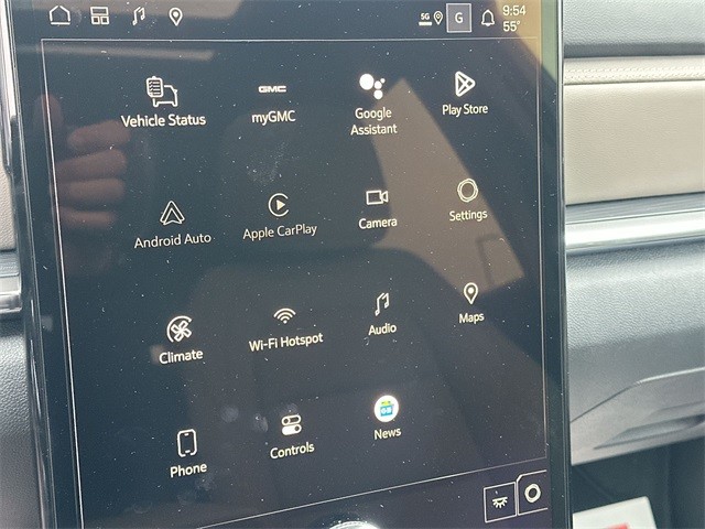 GMC Terrain Vehicle Full-screen Gallery Image 16