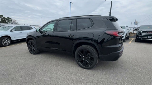 GMC Acadia Vehicle Full-screen Gallery Image 06