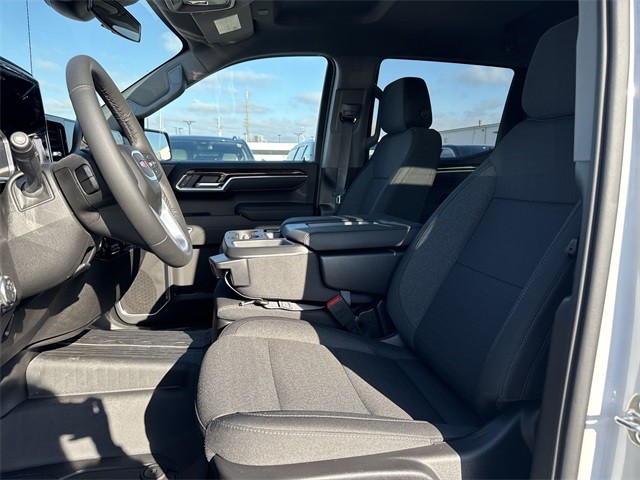 GMC Sierra 1500 Vehicle Full-screen Gallery Image 11