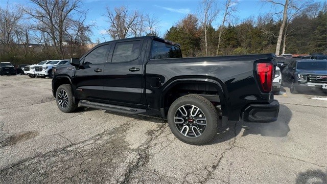 GMC Sierra 1500 Vehicle Full-screen Gallery Image 06