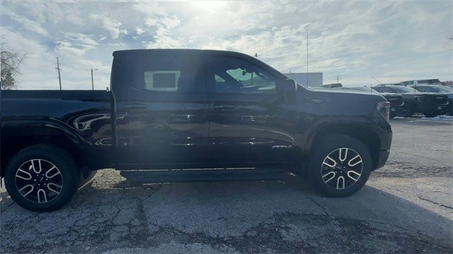 GMC Sierra 1500 Vehicle Full-screen Gallery Image 09